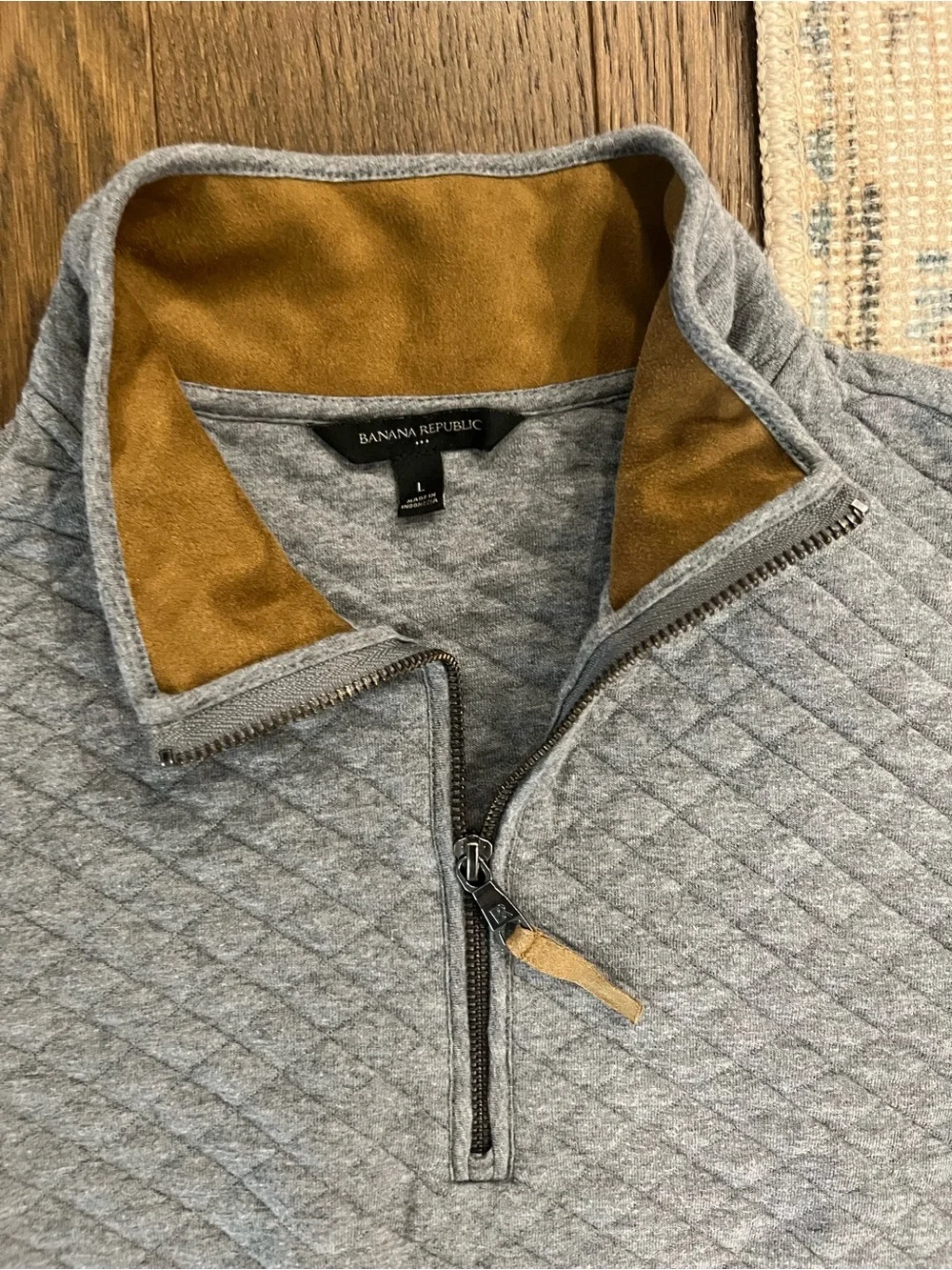 Banana Republic Quilted Half-Zip Pullover - Gray